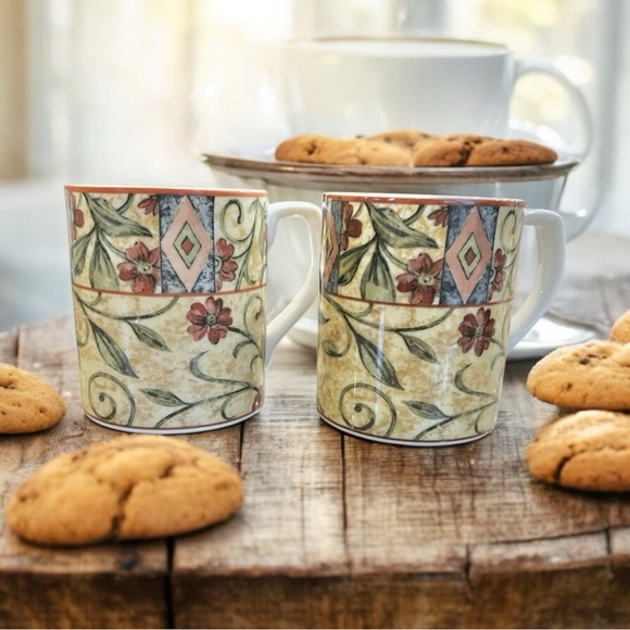 Royal Doulton Everyday Cinnabar Floral Coffee Mug Cup Fine China Set of 2 Used - Picture 9 of 12